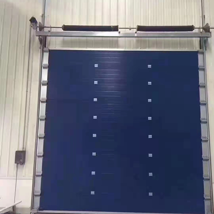 工業提升（shēng）門